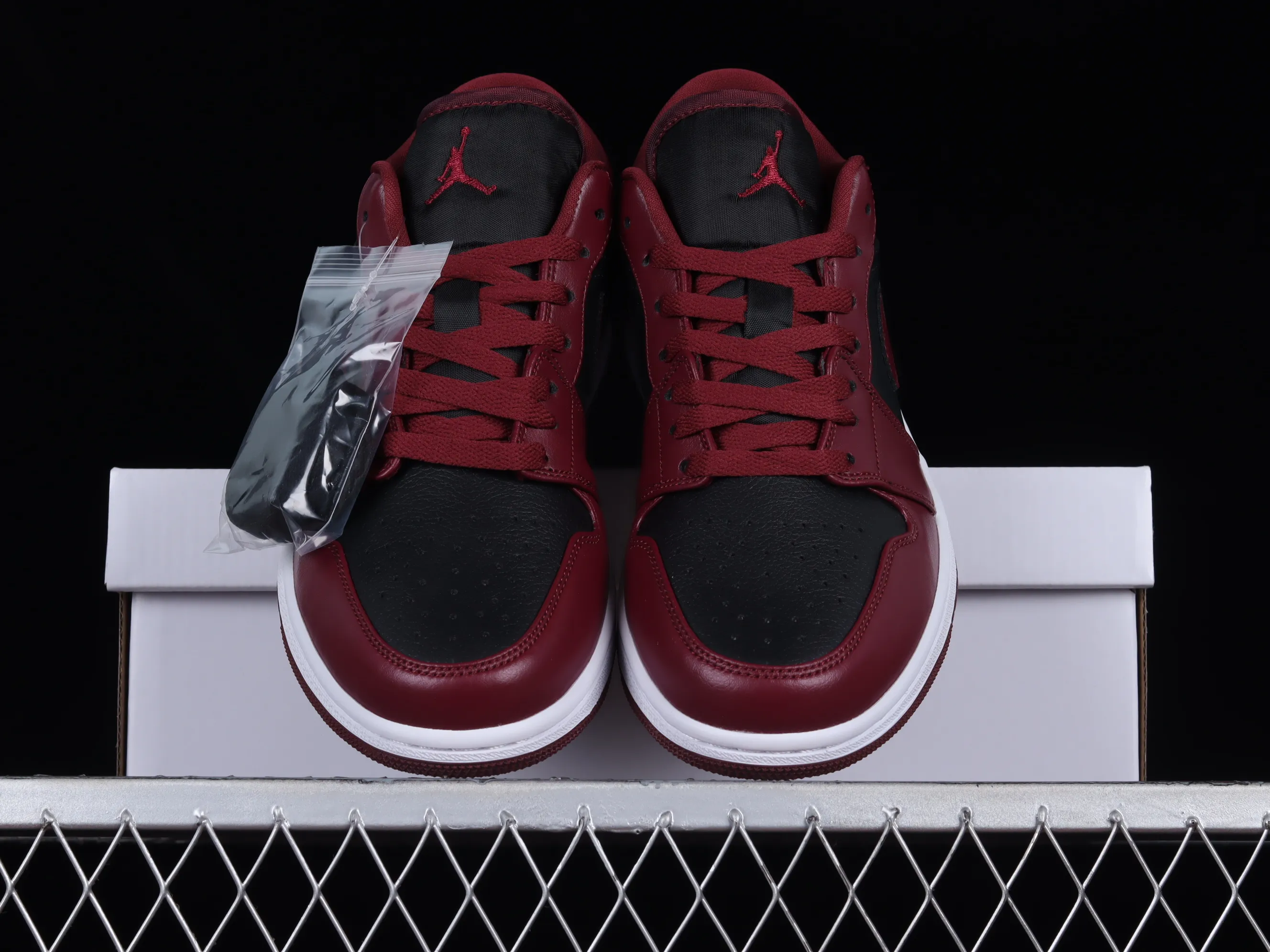 All categories Air Jordan Jordan series basketball shoes Air Jordan 1 Low Air Jordan 1 Low AJ1 Joe 1 burgundy black low-top basketball shoes DC0774-006